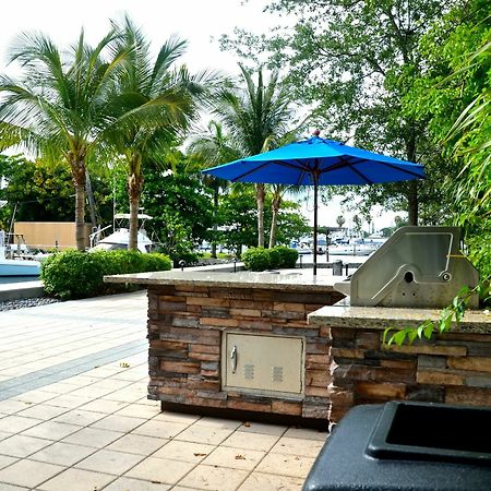 Riviera Luxury Living At River Oaks Marina And Tower Miami Luaran gambar