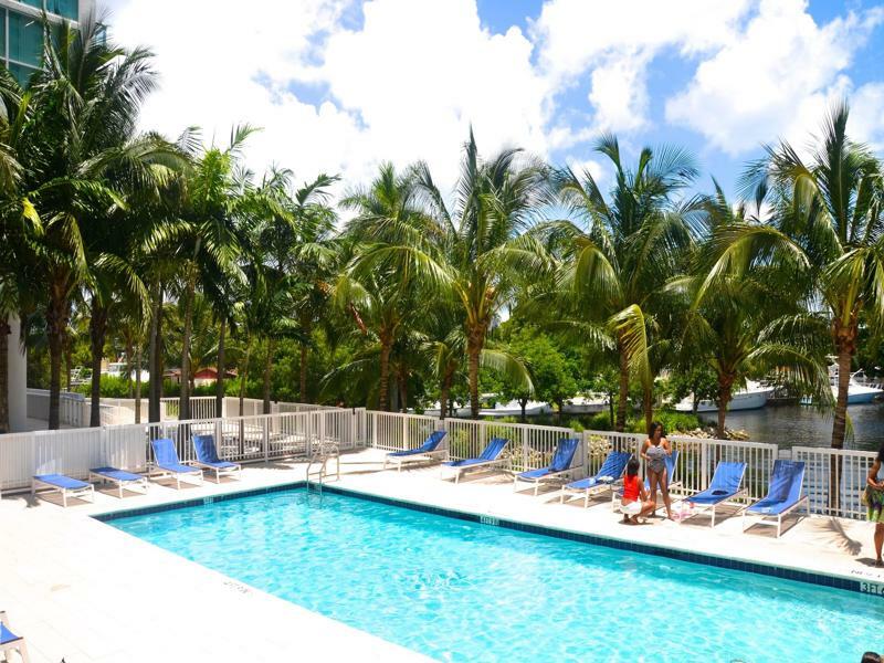 Riviera Luxury Living At River Oaks Marina And Tower Miami Luaran gambar