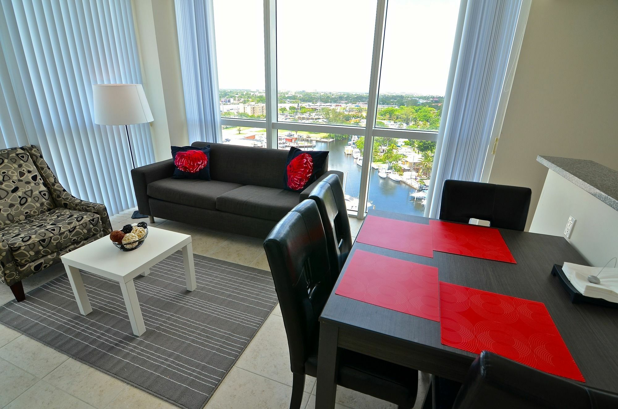 Riviera Luxury Living At River Oaks Marina And Tower Miami Luaran gambar